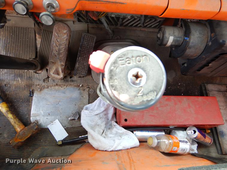 image for item EW9578 1989 Ford 800 yard truck