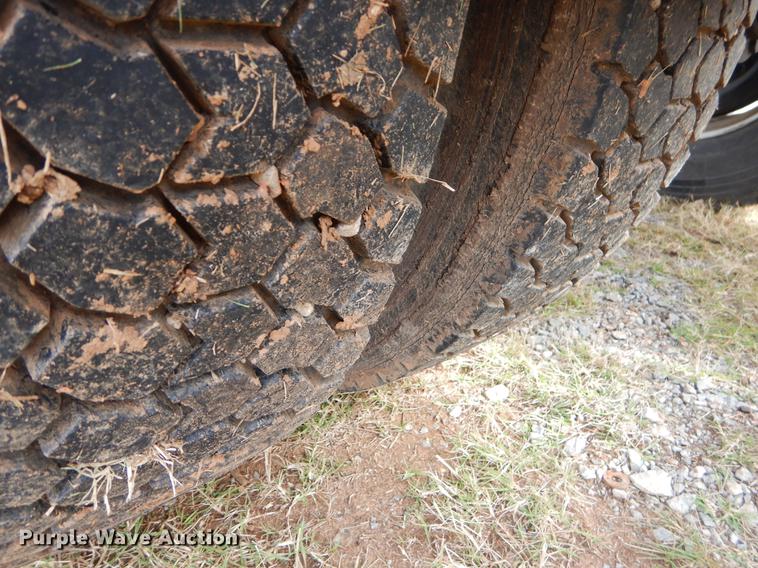 image for item EW9578 1989 Ford 800 yard truck