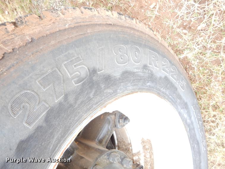 image for item EW9578 1989 Ford 800 yard truck