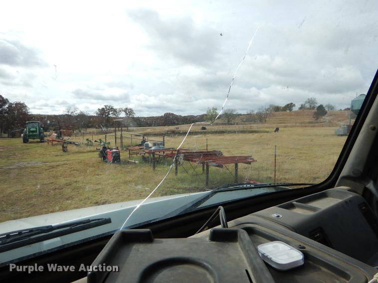 image for item EW9579 1998 Volvo VN semi truck