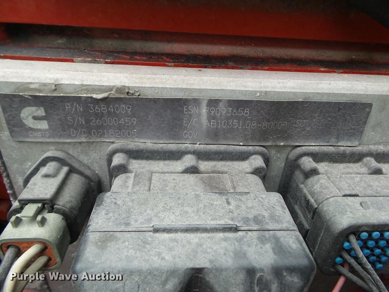 image for item L5719 2007 Volvo VNL semi truck