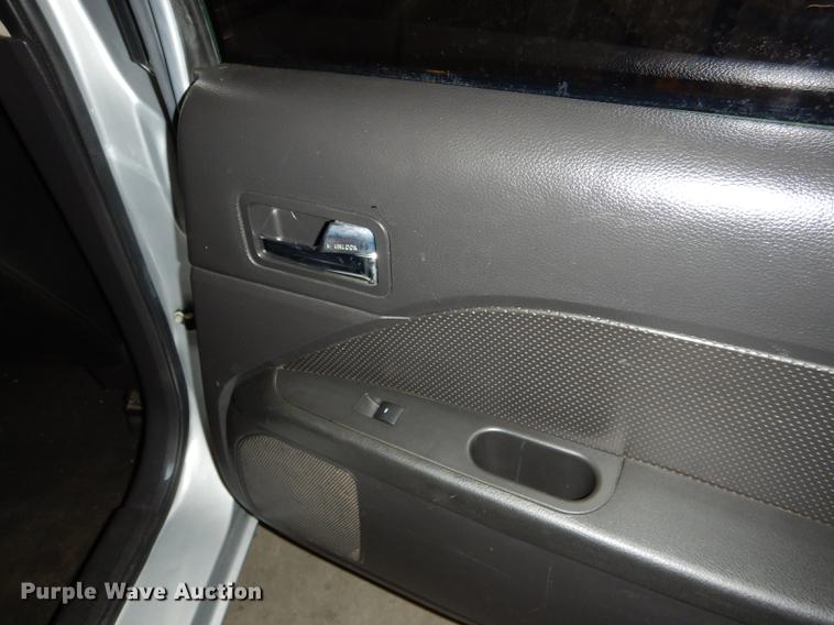 image for item DD8961 2006 Ford Fusion SEL