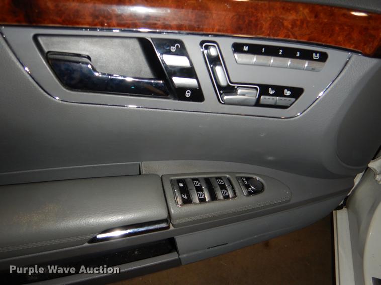 image for item DD8962 2007 Mercedes Benz S550