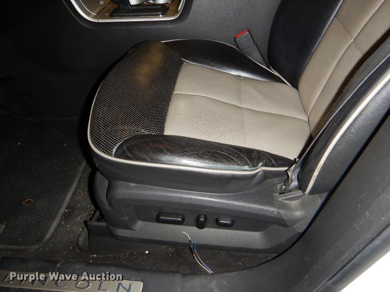 image for item DD8965 2009 Lincoln MKX SUV