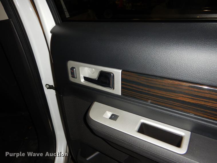 image for item DD8965 2009 Lincoln MKX SUV