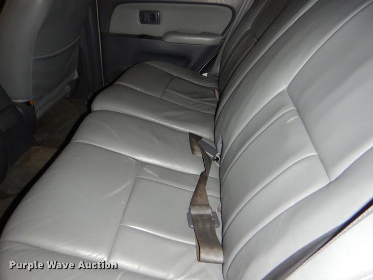 image for item DD8970 2000 Toyota 4Runner SUV