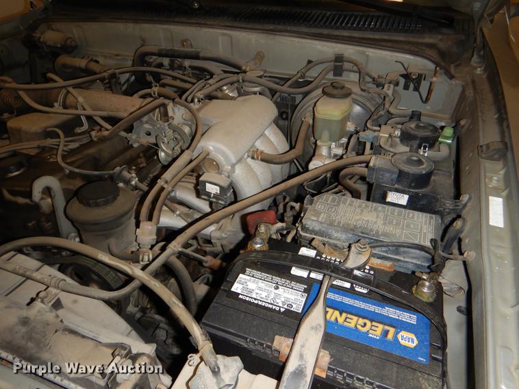 image for item DD8970 2000 Toyota 4Runner SUV