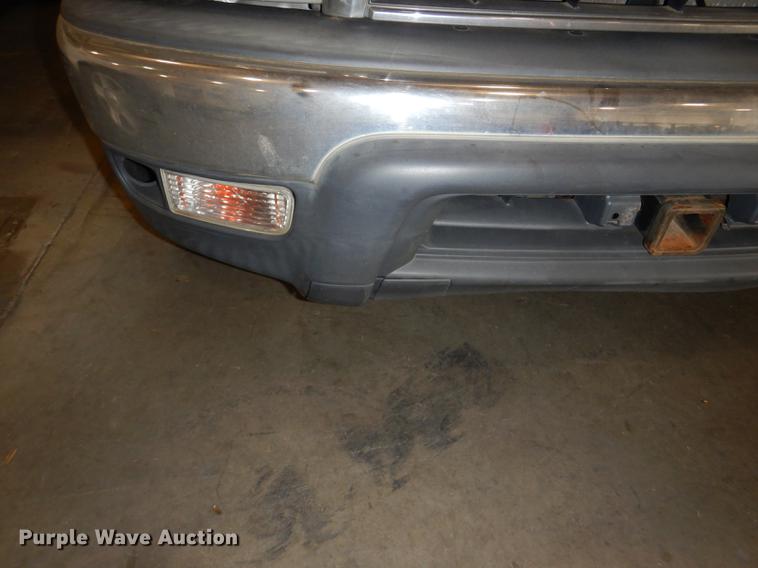 image for item DD8970 2000 Toyota 4Runner SUV