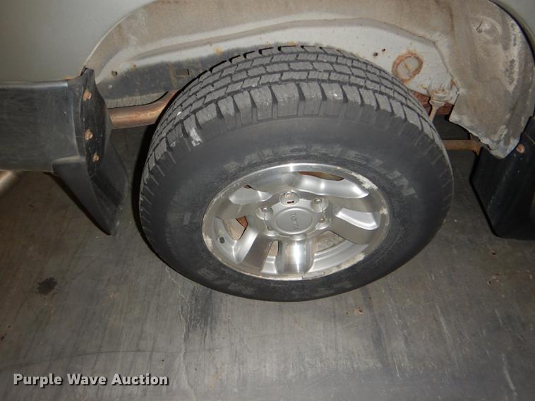 image for item DD8970 2000 Toyota 4Runner SUV