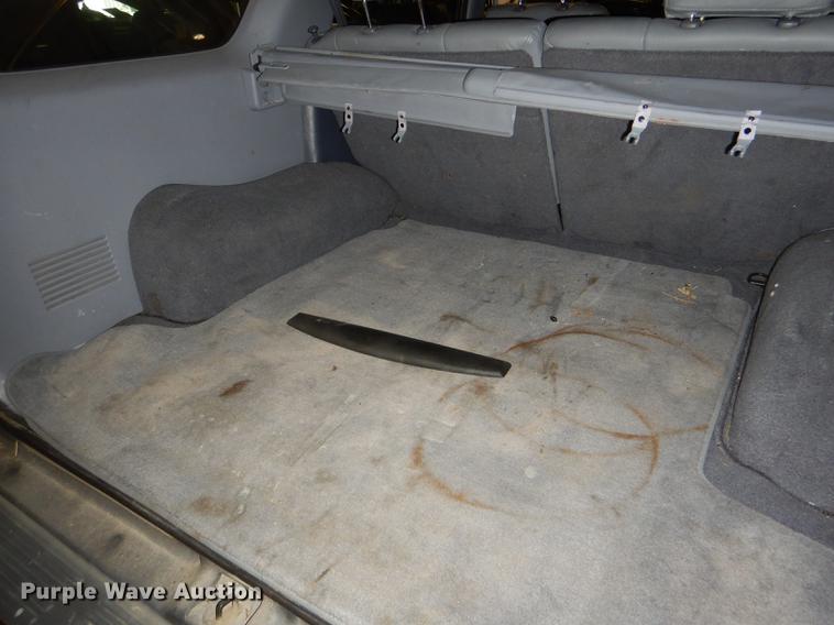 image for item DD8970 2000 Toyota 4Runner SUV