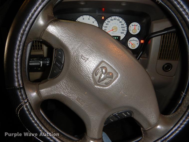 image for item DD8972 2003 Dodge Ram 1500 Quad Cab pickup truck