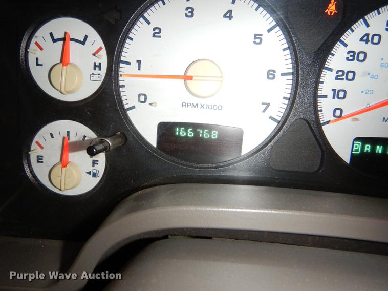 image for item DD8972 2003 Dodge Ram 1500 Quad Cab pickup truck