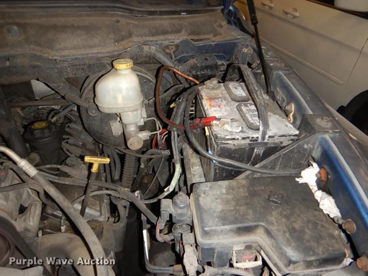 image for item DD8972 2003 Dodge Ram 1500 Quad Cab pickup truck