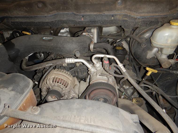 image for item DD8972 2003 Dodge Ram 1500 Quad Cab pickup truck