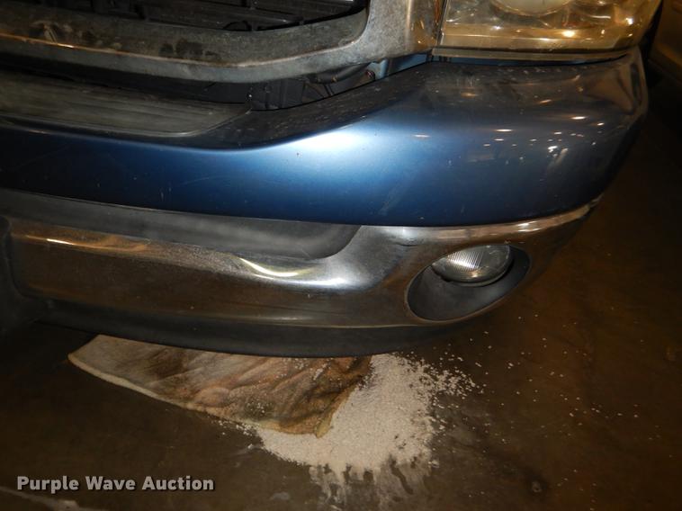 image for item DD8972 2003 Dodge Ram 1500 Quad Cab pickup truck