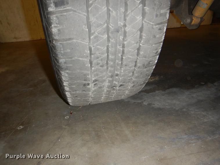 image for item DD8972 2003 Dodge Ram 1500 Quad Cab pickup truck