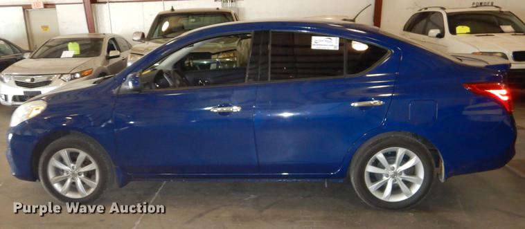 image for item DE1670 2014 Nissan Versa SL