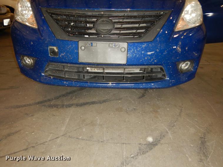 image for item DE1670 2014 Nissan Versa SL