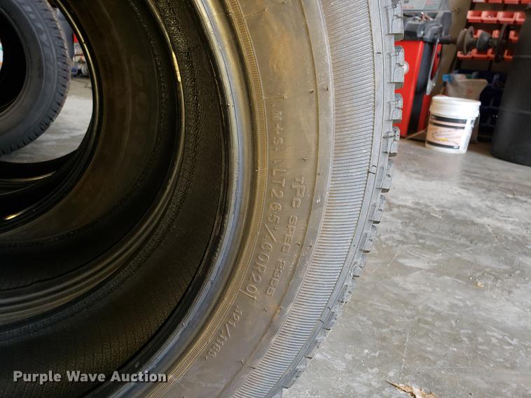 image for item AV9464 (8) Goodyear Wrangler SR-A 265/60R20 tires