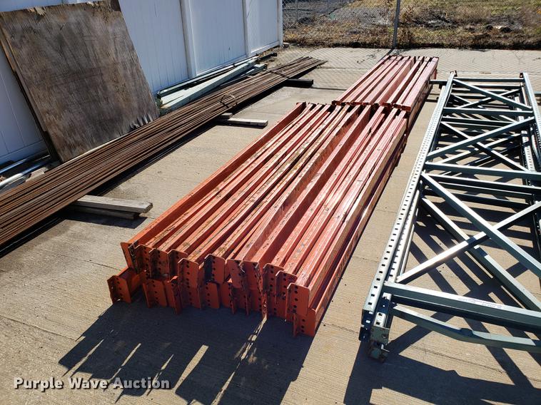 image for item AV9467 Pallet racking