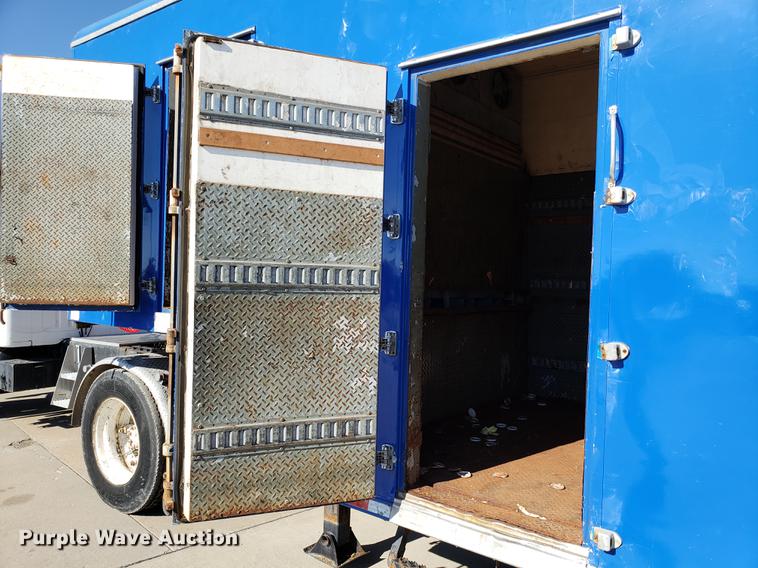 image for item AV9469 2003 Clark refrigerated van trailer