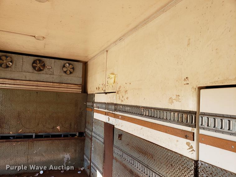 image for item AV9469 2003 Clark refrigerated van trailer