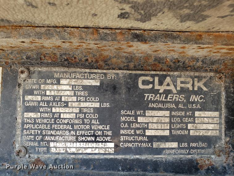 image for item AV9469 2003 Clark refrigerated van trailer
