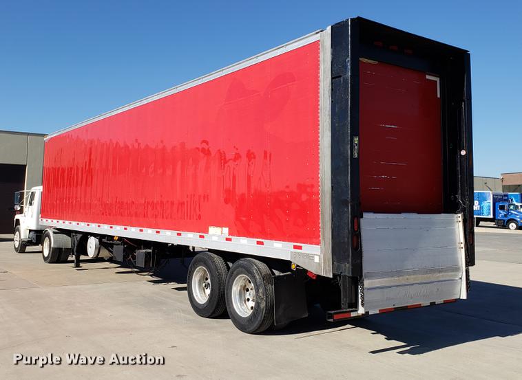 image for item AV9470 2008 Great Dane refrigerated van trailer