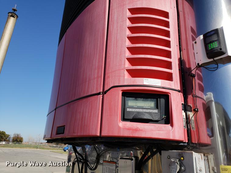 image for item AV9470 2008 Great Dane refrigerated van trailer