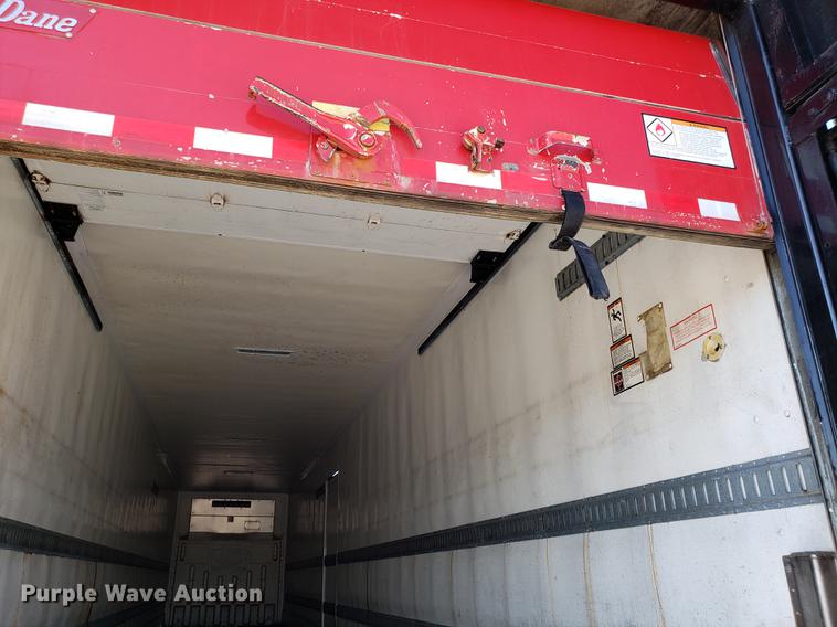 image for item AV9470 2008 Great Dane refrigerated van trailer