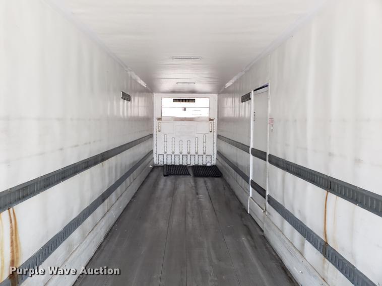 image for item AV9470 2008 Great Dane refrigerated van trailer