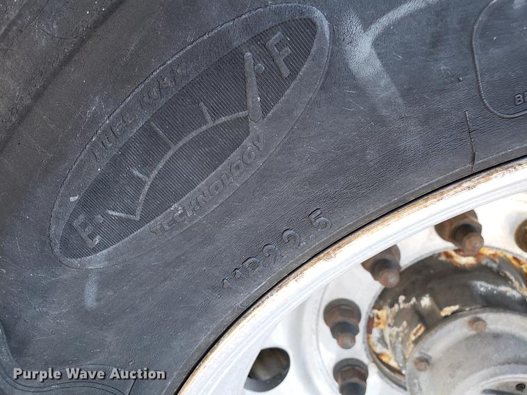 image for item AV9470 2008 Great Dane refrigerated van trailer