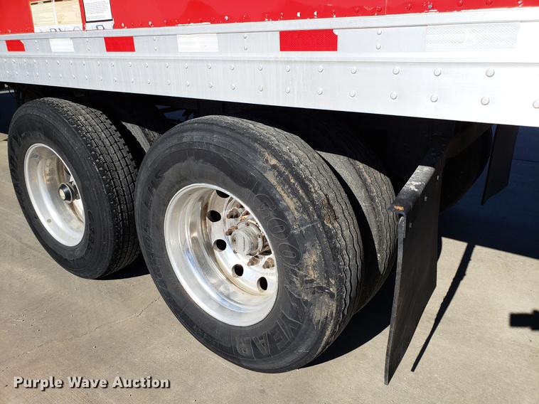 image for item AV9470 2008 Great Dane refrigerated van trailer