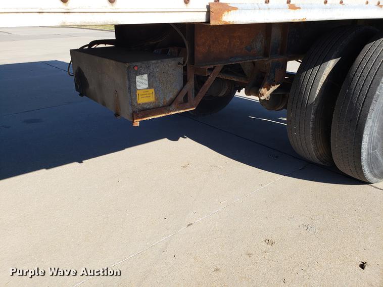 image for item AV9471 1992 Wabash DSA-102CW dry van trailer