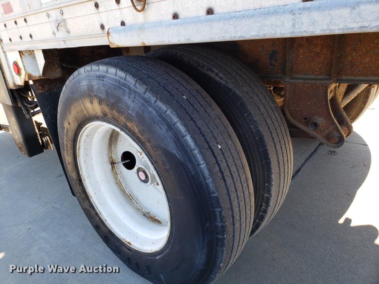 image for item AV9471 1992 Wabash DSA-102CW dry van trailer