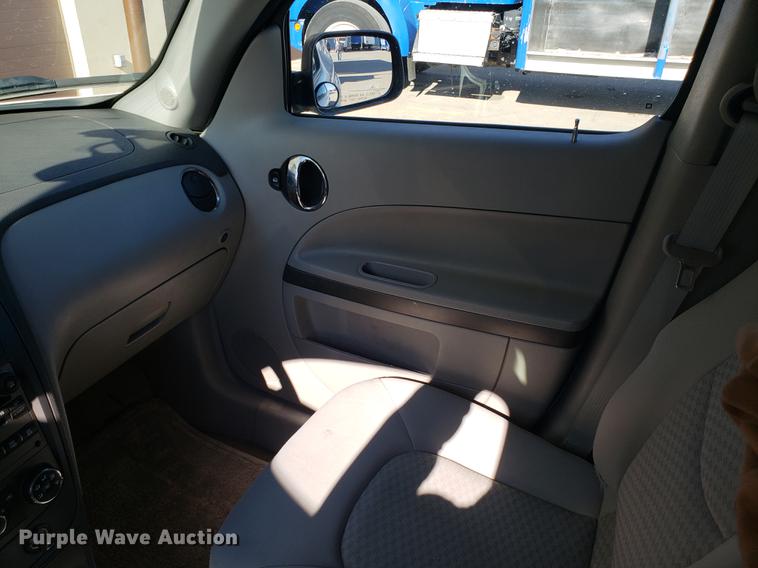 image for item AV9472 2008 Chevrolet HHR