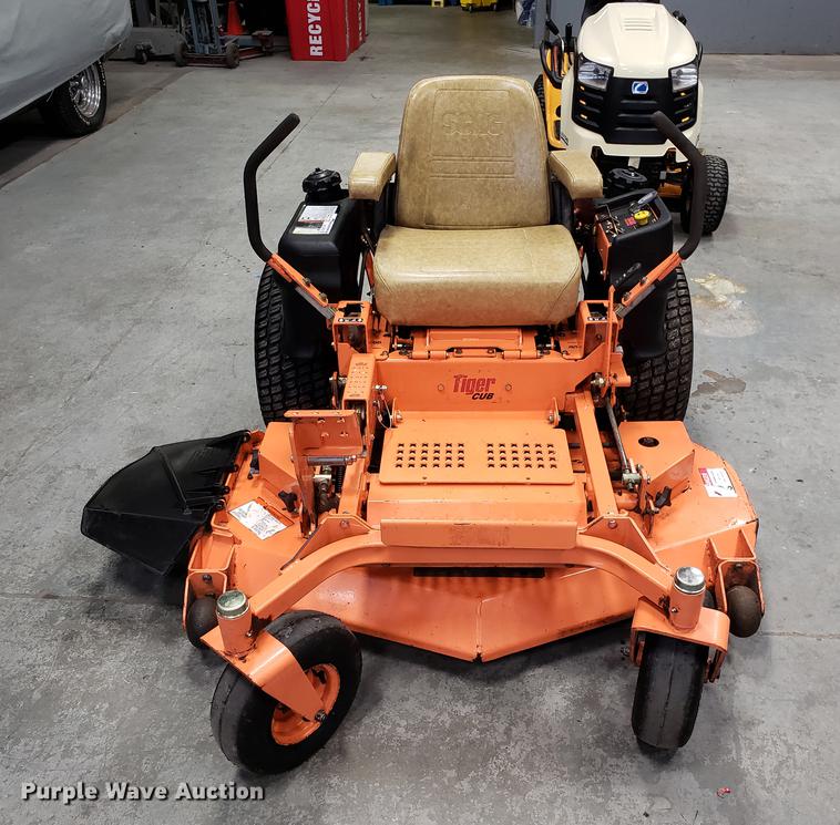 image for item AV9479 Scag Tiger Cub ZTR lawn mower