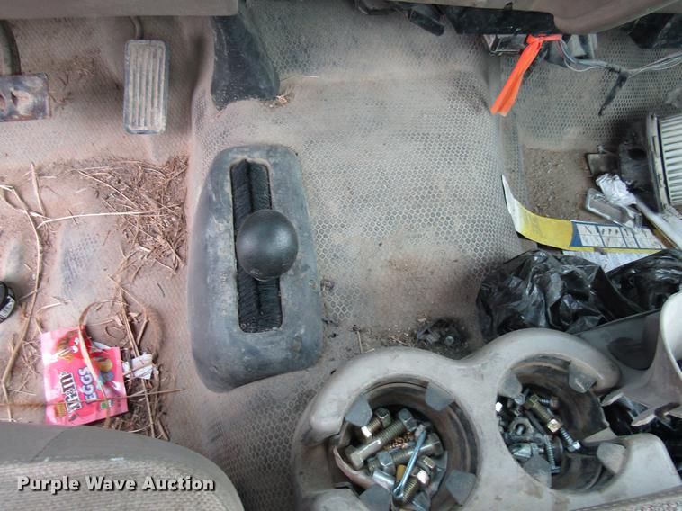 image for item DB2036 2002 GMC Sierra 2500HD pickup truck