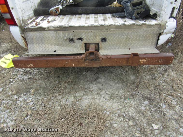 image for item DB2037 2002 GMC Sierra 2500HD pickup truck