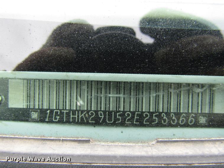 image for item DB2038 2002 GMC Sierra 2500HD Ext. Cab pickup truck