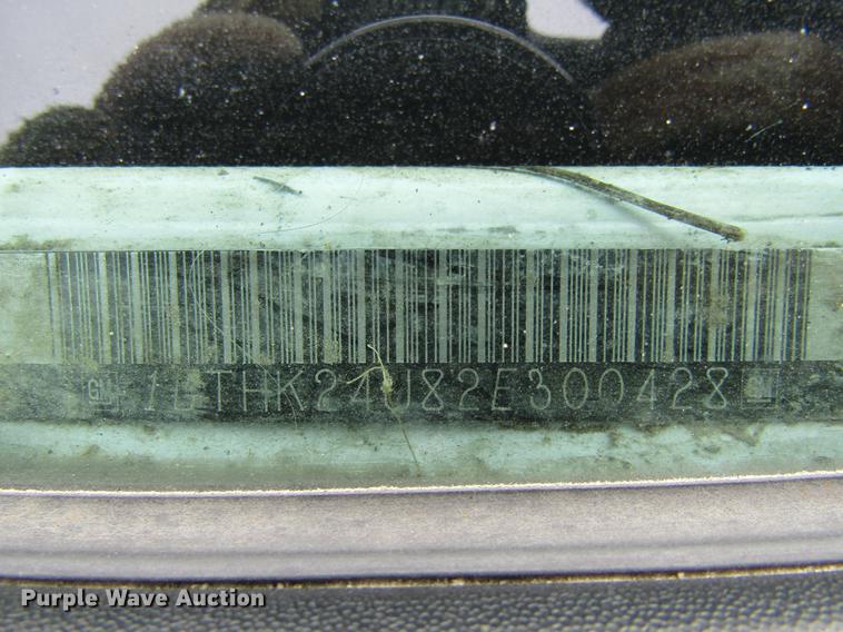 image for item DB2039 2002 GMC Sierra 2500HD pickup truck