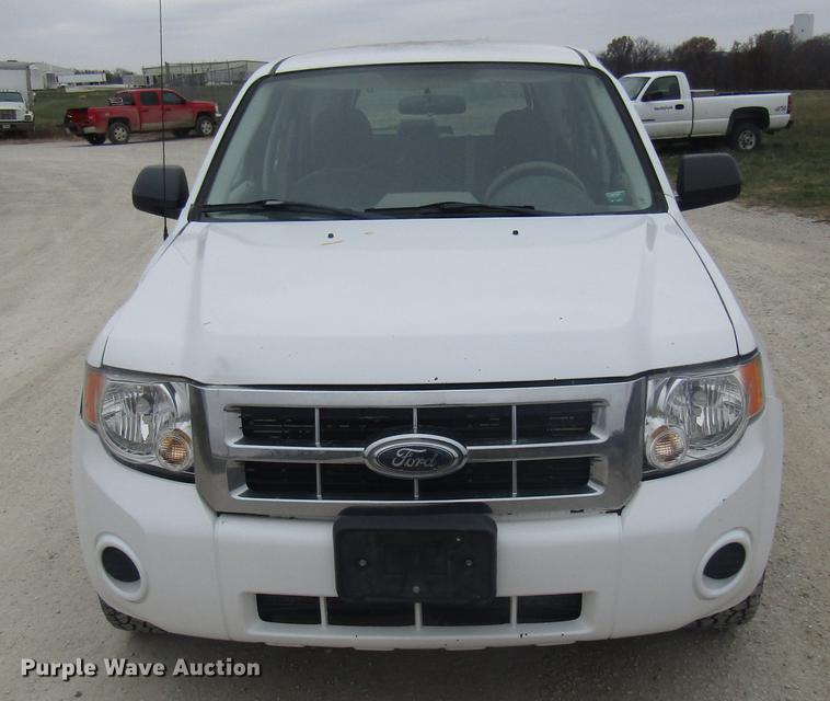 image for item DB2040 2008 Ford Escape SUV