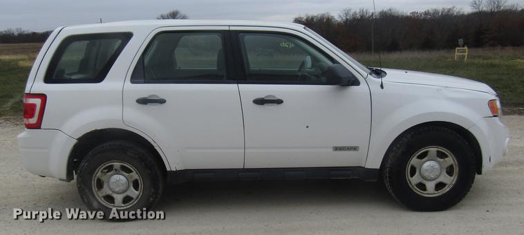 image for item DB2040 2008 Ford Escape SUV