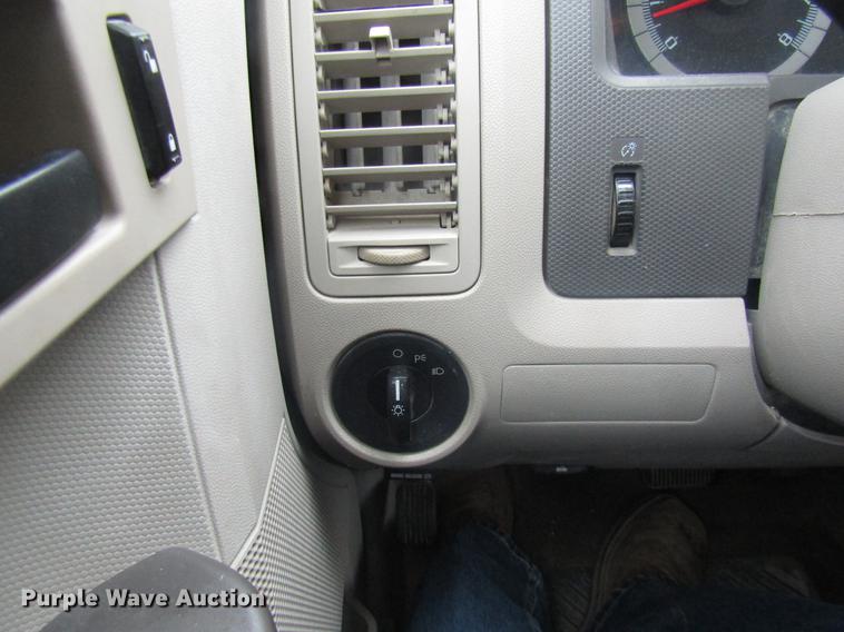 image for item DB2040 2008 Ford Escape SUV