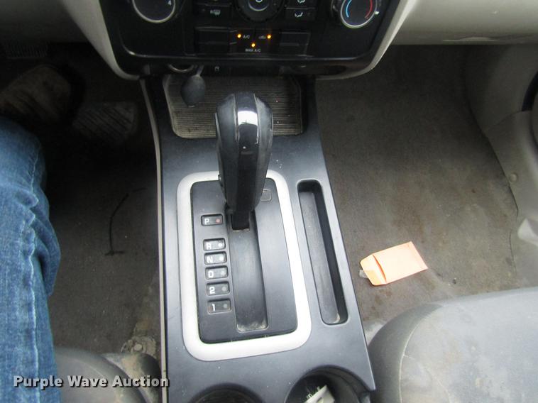 image for item DB2040 2008 Ford Escape SUV