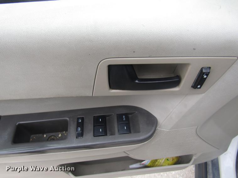 image for item DB2040 2008 Ford Escape SUV