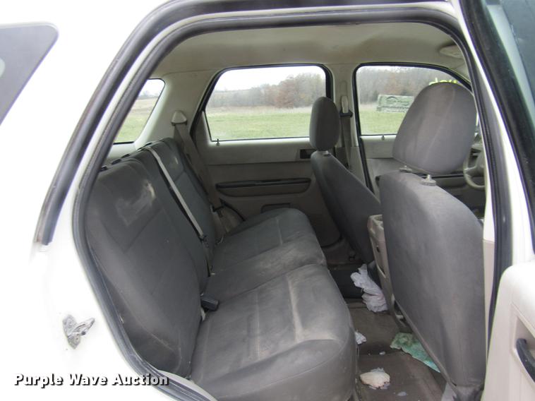 image for item DB2040 2008 Ford Escape SUV