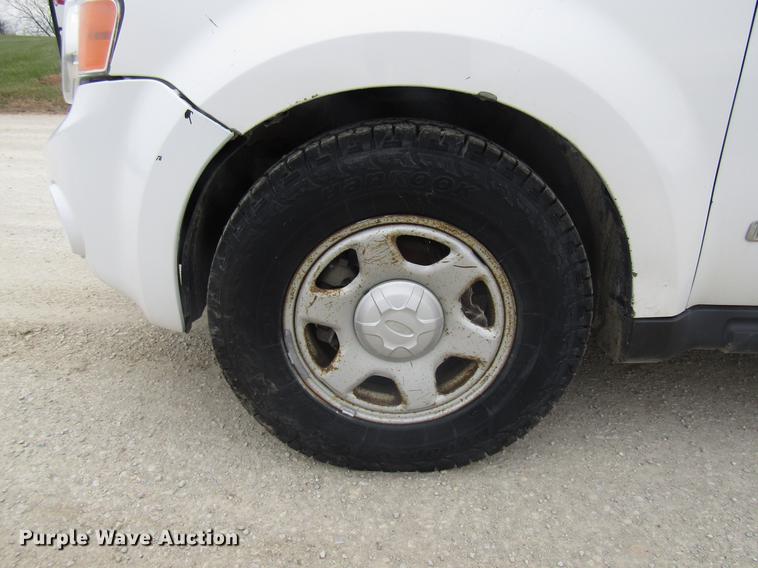 image for item DB2040 2008 Ford Escape SUV