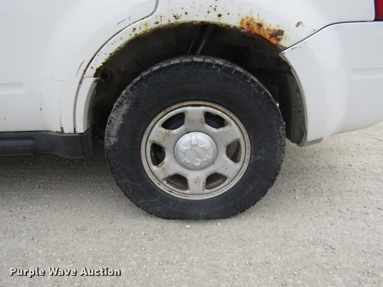 image for item DB2040 2008 Ford Escape SUV