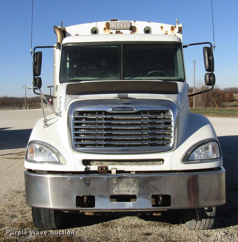 image for item DB2041 2004 Freightliner Columbia refuse truck